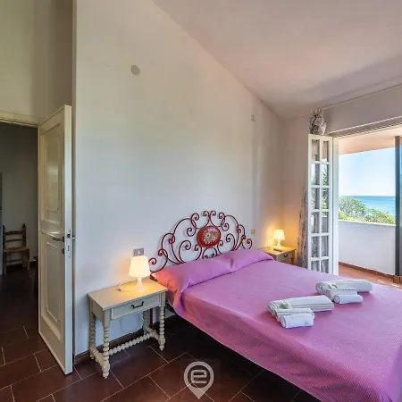 Beachside Casa Lucia * Sant'Andrea (Sardinia)