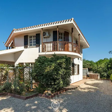 Beachside Casa Lucia Sant'Andrea (Sardinia)